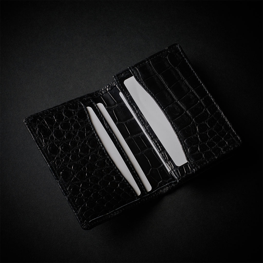 PREMIUM CROCO CARD CASE "EPIGRAPHIA"