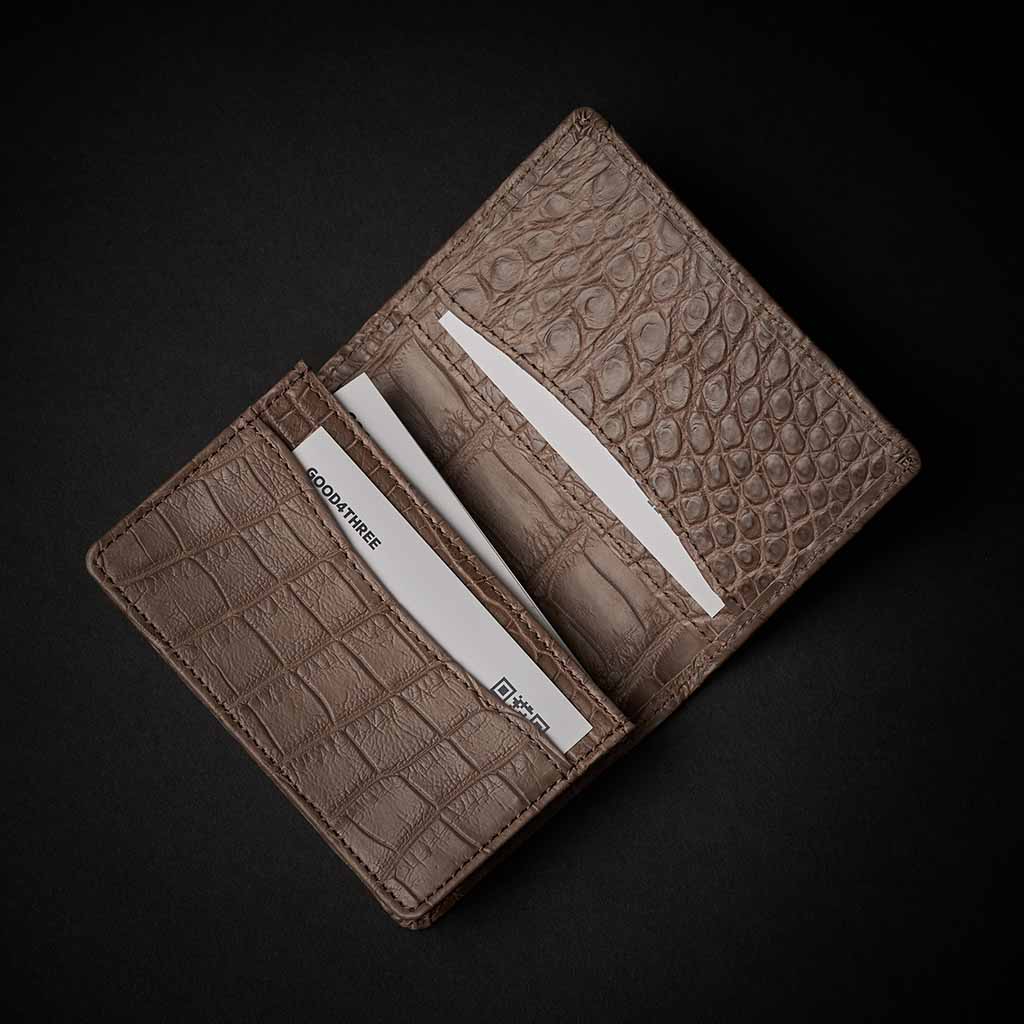 PREMIUM CROCO CARD CASE "EPIGRAPHIA"