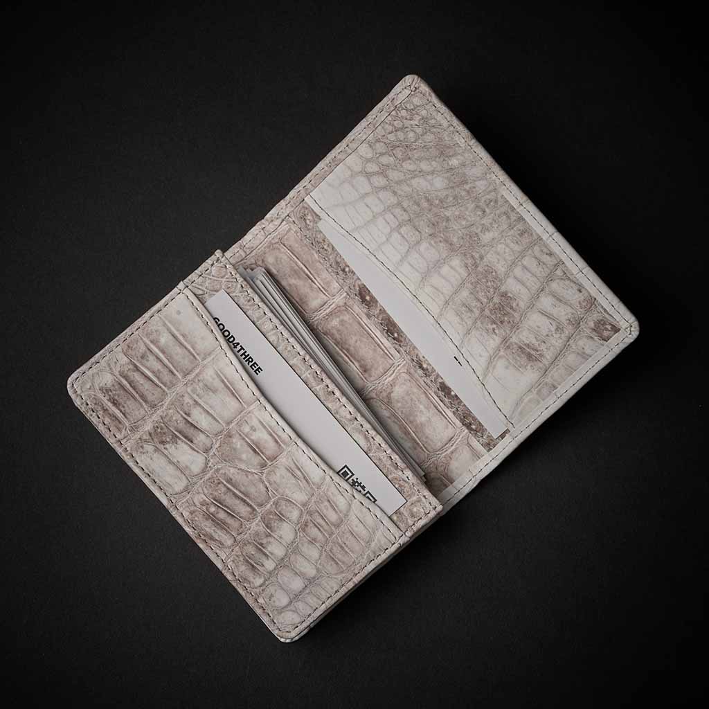 PREMIUM CROCO CARD CASE "EPIGRAPHIA"