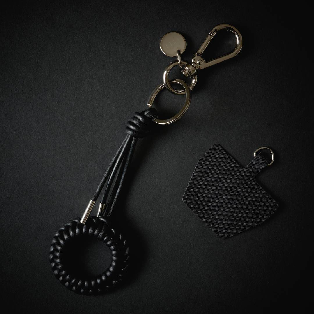 ITTI レザーチャーム CRISTY KNOT FINGER CIRCLE CHARM RAPTO JP