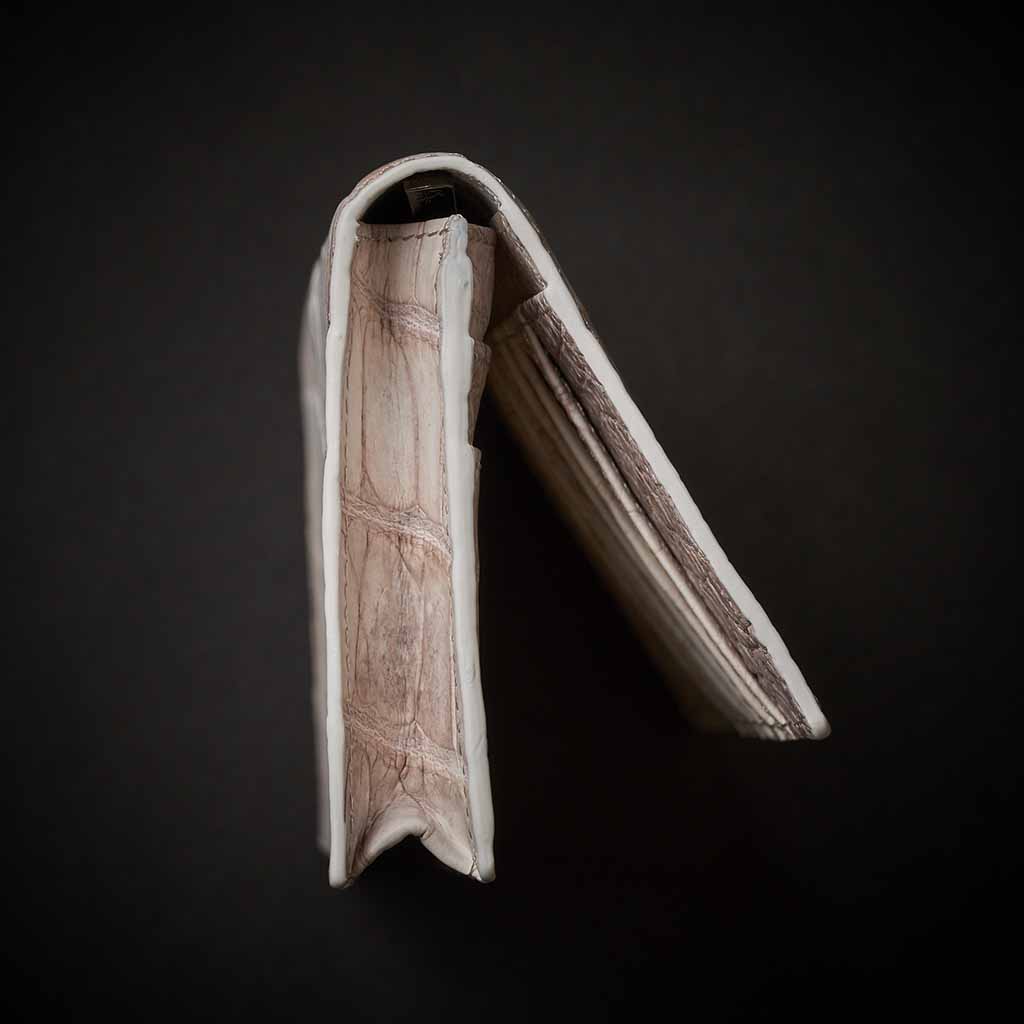 PREMIUM CROCO LONG WALLET "EPIGRAPHIA"