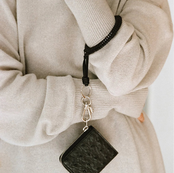 CRISTY KNOT WRIST CIRCLE CHARM / RAPTO JP