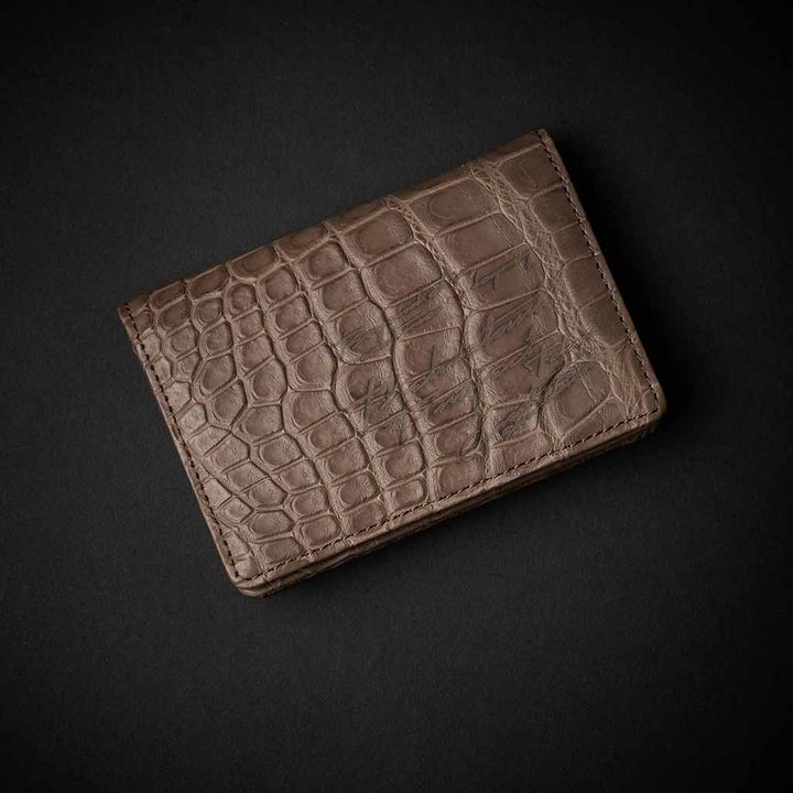 PREMIUM CROCO CARD CASE "EPIGRAPHIA"