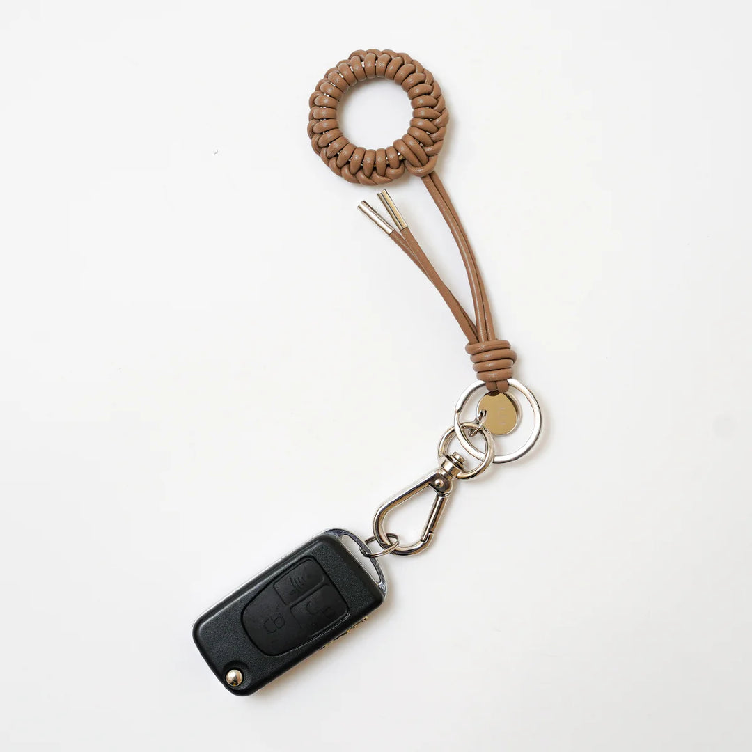 CRISTY KNOT FINGER CIRCLE CHARM / RAPTO JP