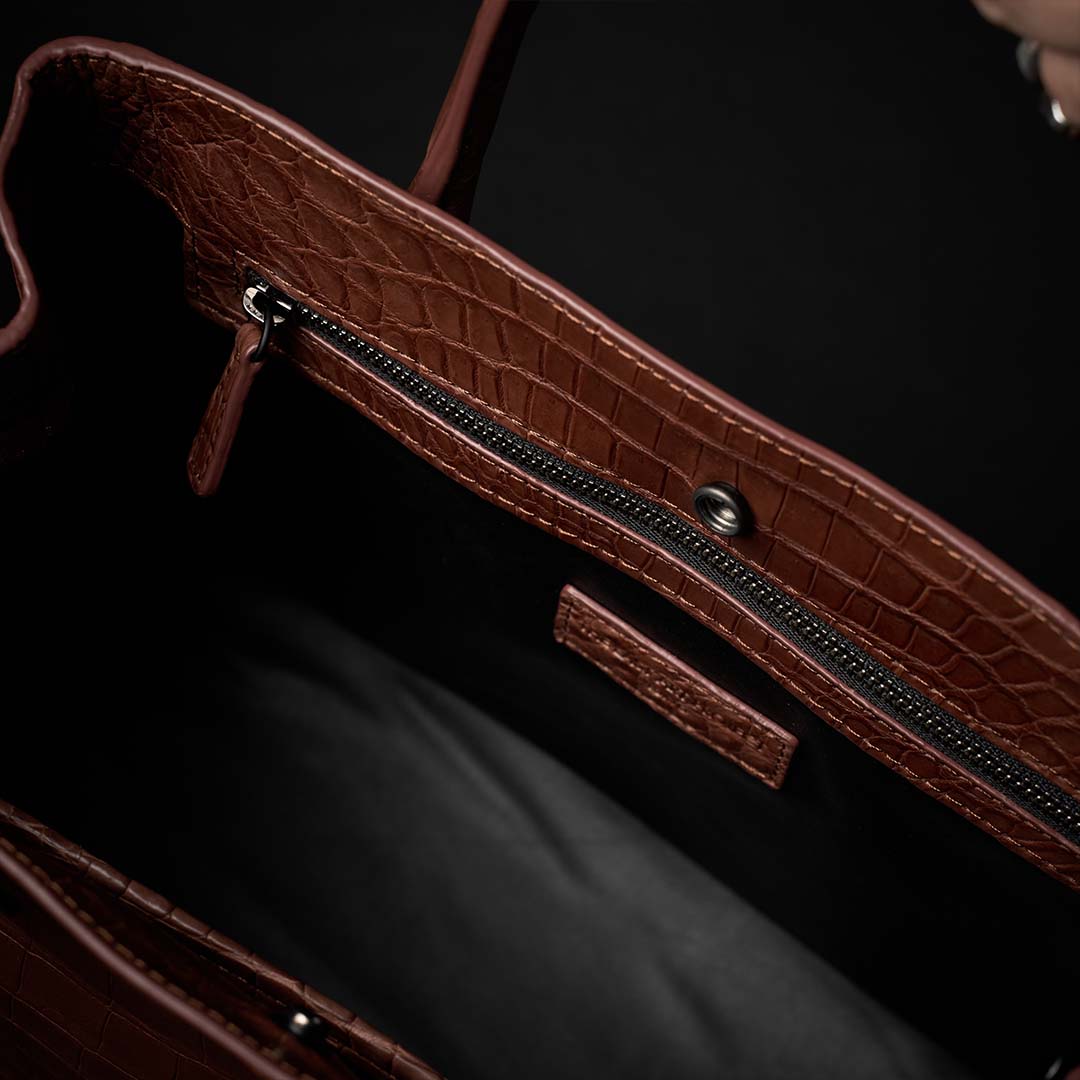 【 新色】PREMIUM CROCO LOUNGE TOTE 極上クロコダイル トートバッグ_ BROWN