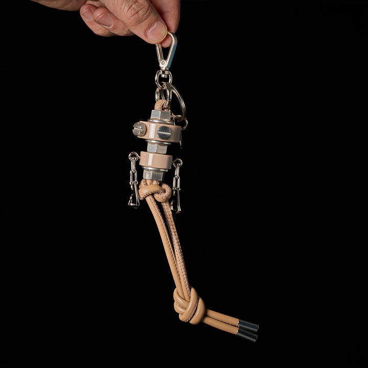 CRISTY ROBOT KNOT CHARM / STCOW