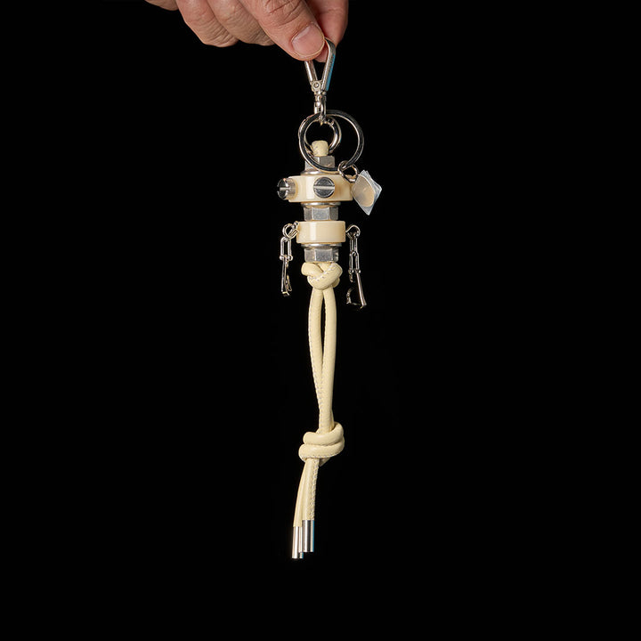 CRISTY ROBOT KNOT CHARM / STCOW