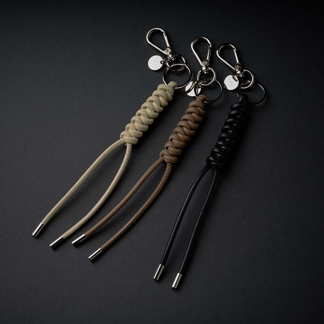 ITTI レザーチャーム CRISTY SNAKE KNOT CHARM / STCOW – GOOD4THREE