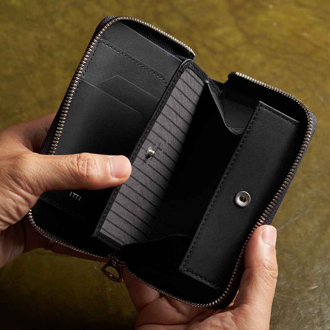 新品未使用✨ ITTI CRISTY SMART MID WLT .5 ブラック CRISTY SMART MID WLT.5｜限定ブラックニッケル仕様ミニ財布